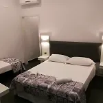 Hotel Poerio 3*