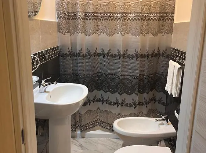 Отель Poerio 3*