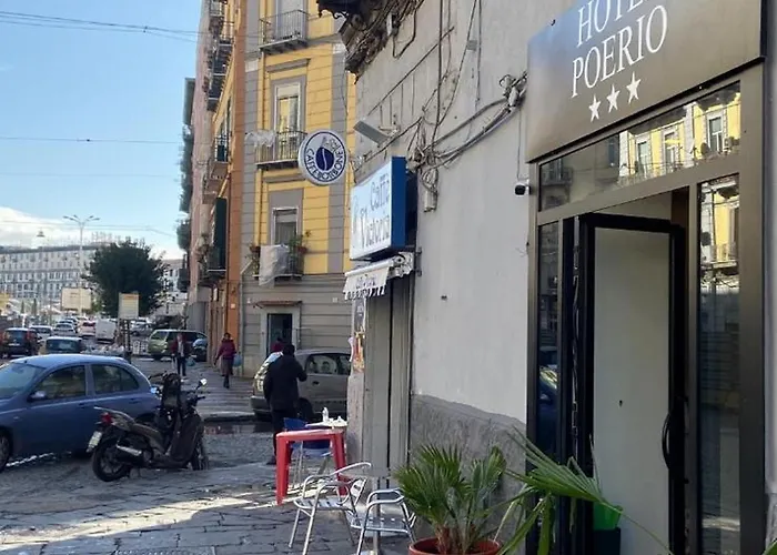 Poerio Отель 3*