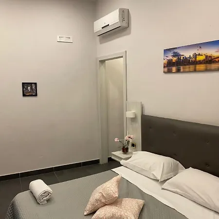 Hotel Poerio 3*